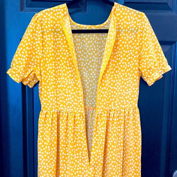 Womens Cottagecore Yellow w/White Flowers Spring Summer Maxi Dress Sz S/M - Picture 7 of 7